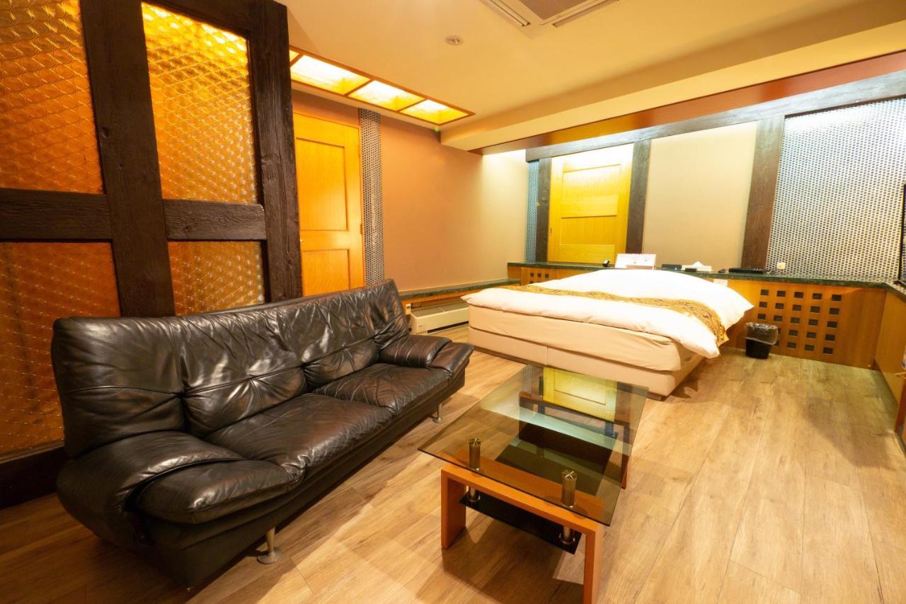 Hotel Rplus日高 (Adults Only) Hidaka  Exterior foto